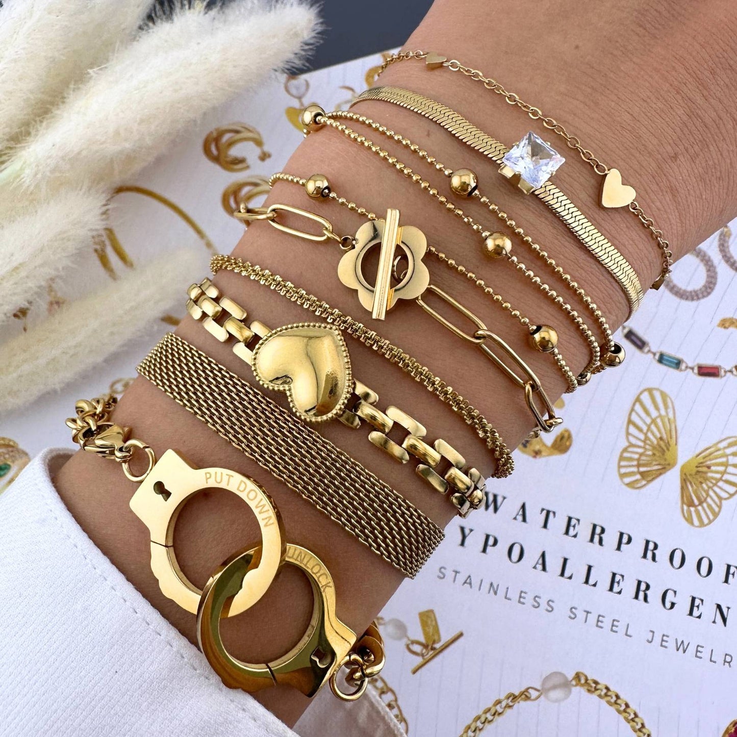 10 Piece Gold Bracelet
