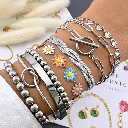 9 Piece Floral Bracelet